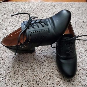 Womens 7.5 shoes vintage heels